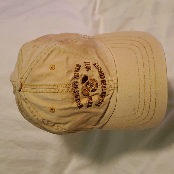 Disney Accessories - Vintage Walt Disney World Hat
